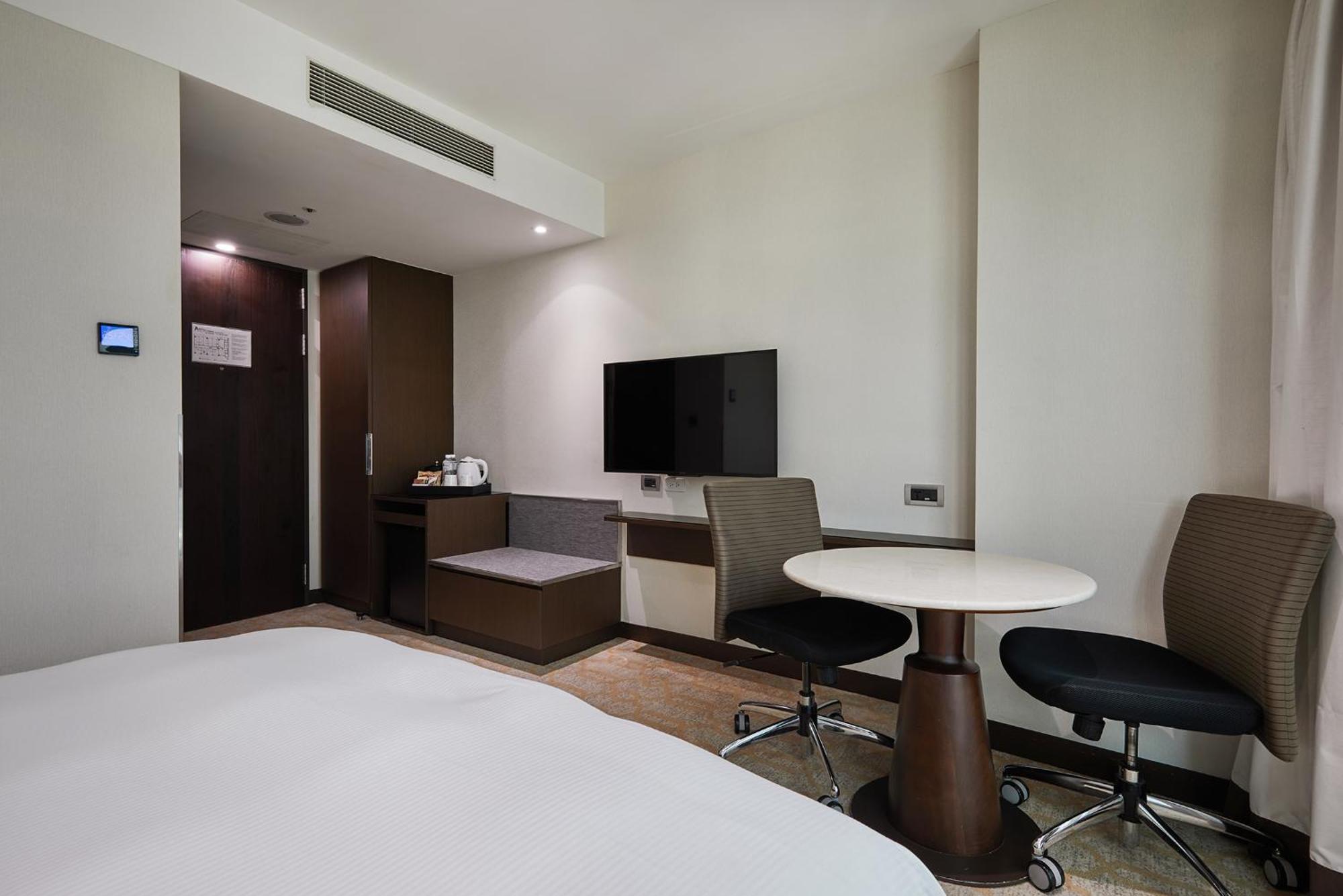 เค โฮเต็ล เทียนสิน Hotel ไทเป ภายนอก รูปภาพ