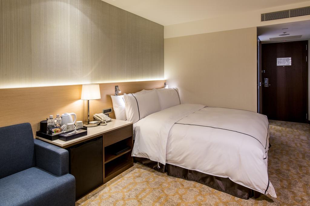 เค โฮเต็ล เทียนสิน Hotel ไทเป ภายนอก รูปภาพ